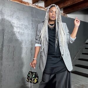 Jones New York Men’s blazer, Fits L